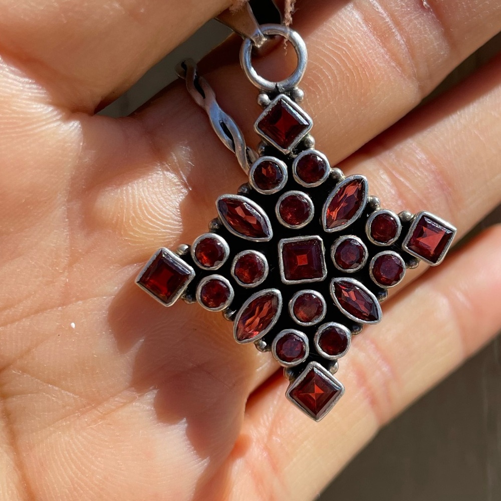 Stunning Multiple Cut Garnet Solid 925 Sterling S… - image 7